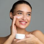 How to Keep Your Skin Looking Young How to Keep Your Skin Looking Young