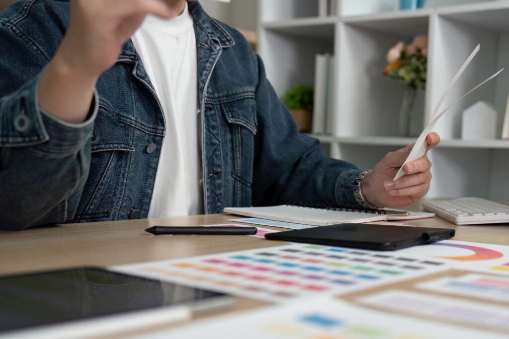 How to Use a Product Evaluation to Advertise Your Company Online