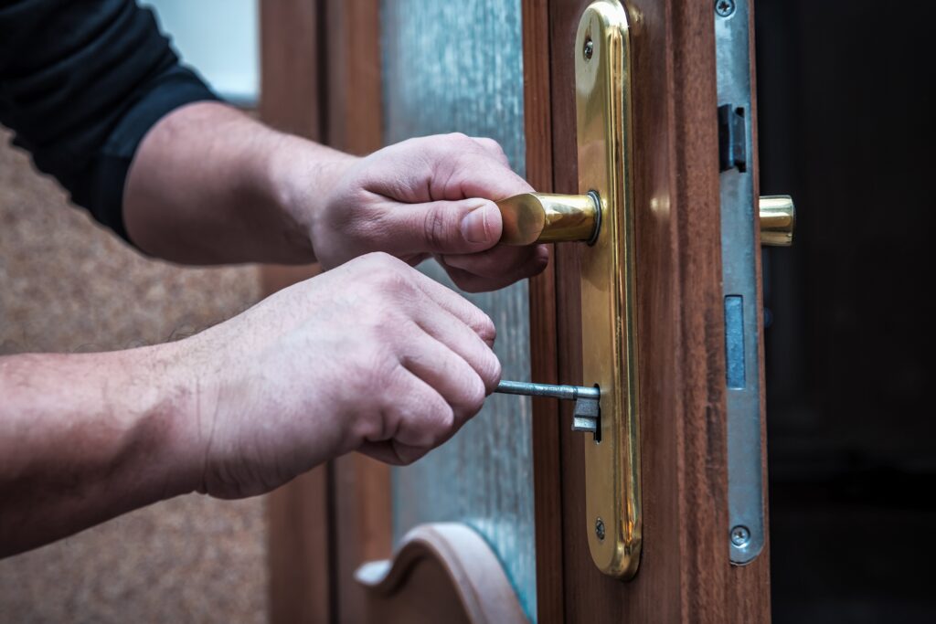 How Long Does It Take For Emergency Locksmith Services To Arrive