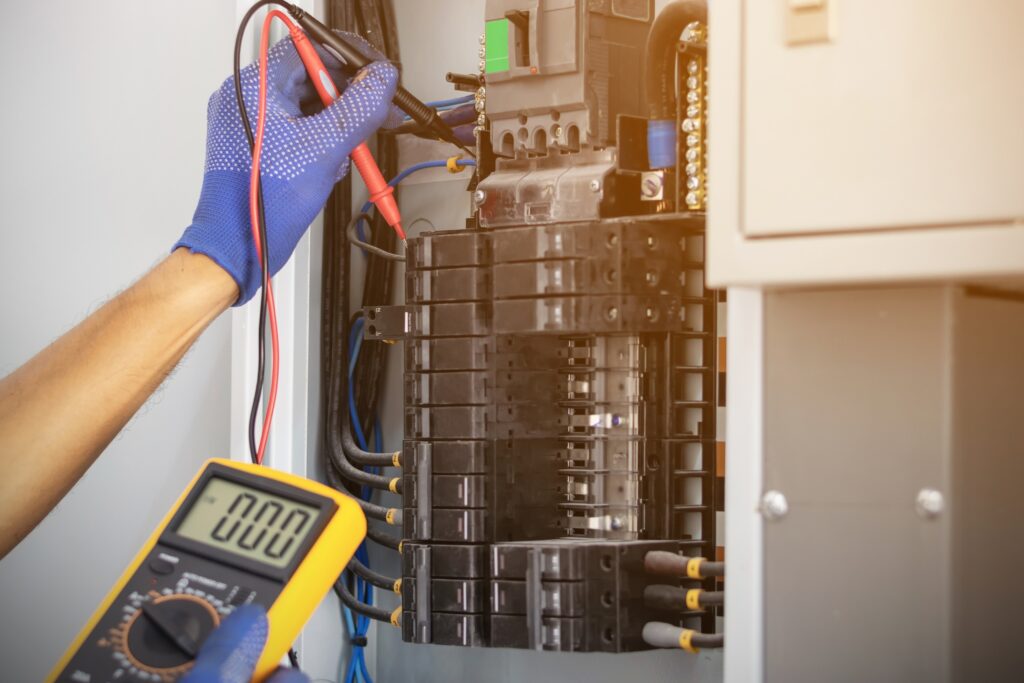 What to Look For When Hiring an Electrician
